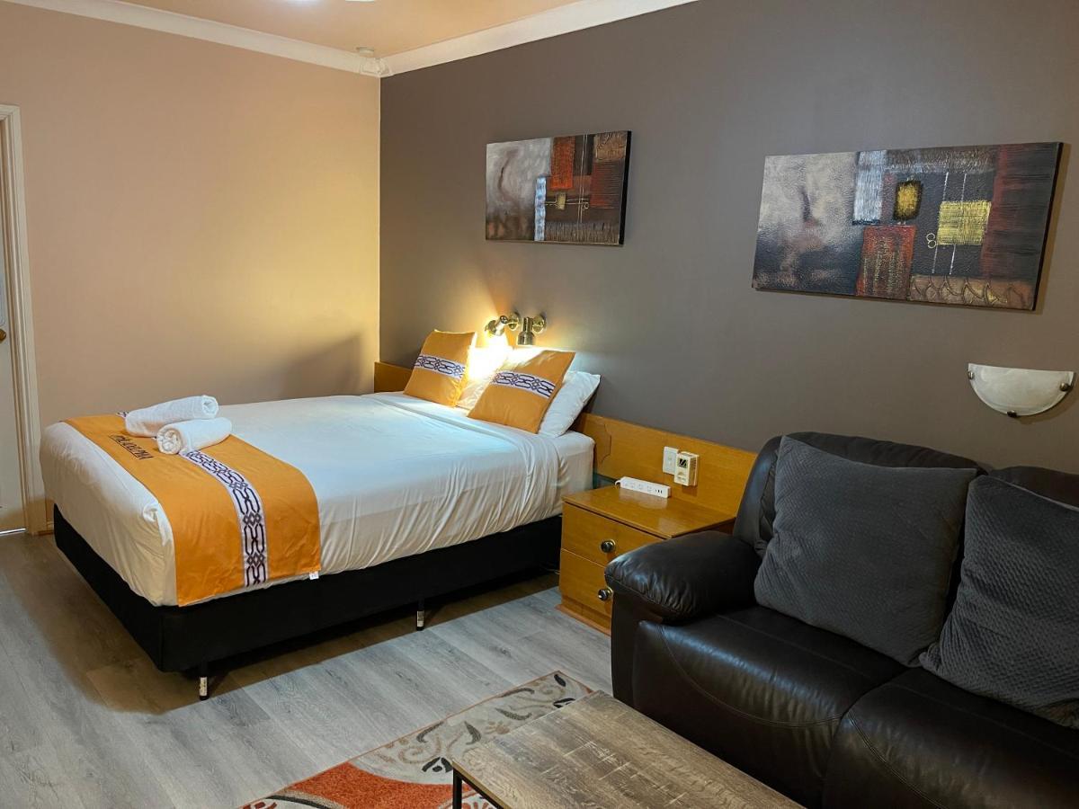 Philadelphia Motor Inn Эчука Экстерьер фото