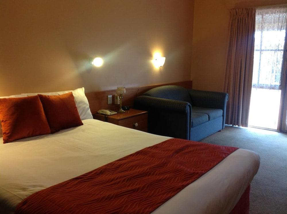 Philadelphia Motor Inn Эчука Экстерьер фото